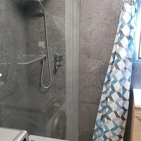 Baltycka Apartment *